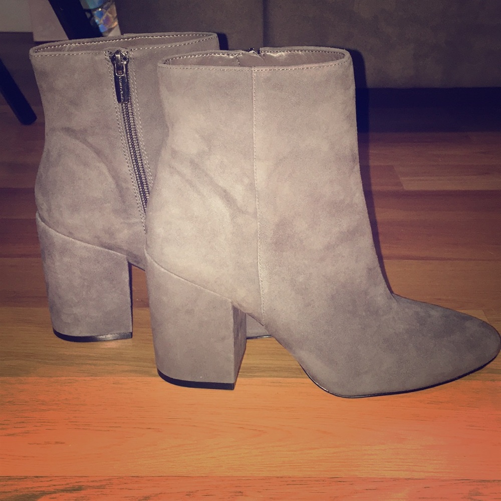 Vince Camuto upper leather boots